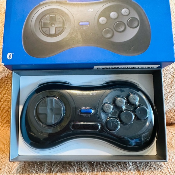 8BitDo M30 Bluetooth gamepad switch,windows,android... black new - Picture 3 of 8